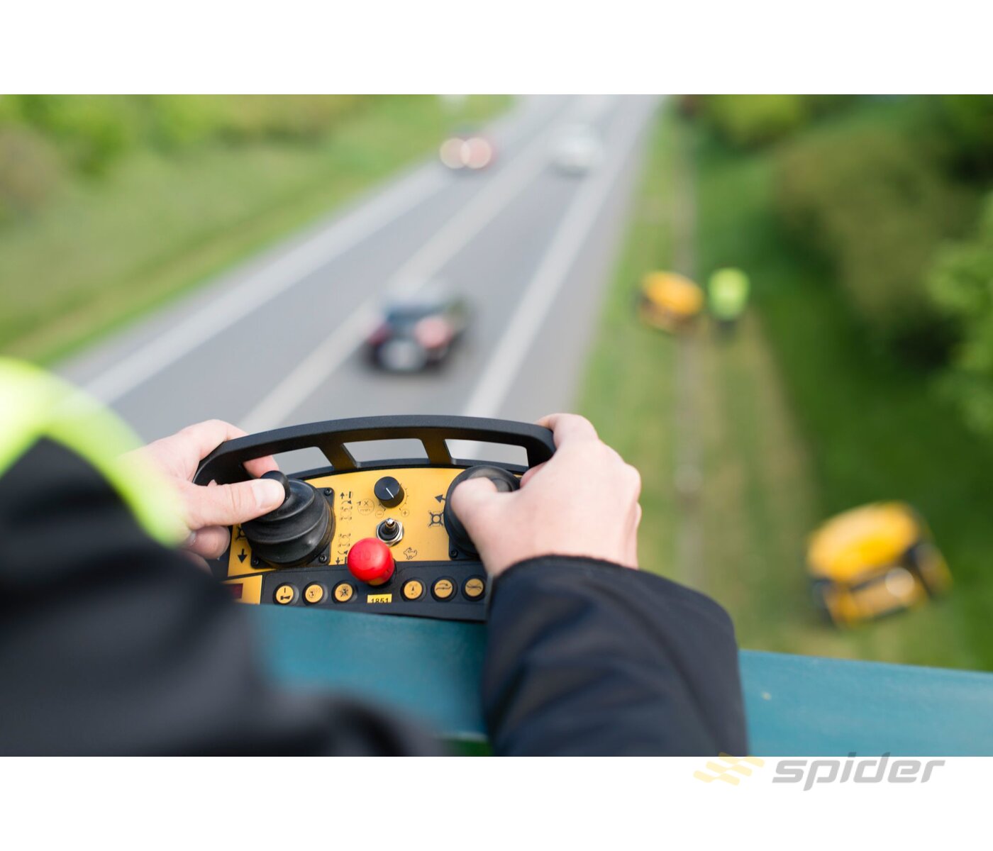 SPIDER ILD02 Remote Controlled Mower