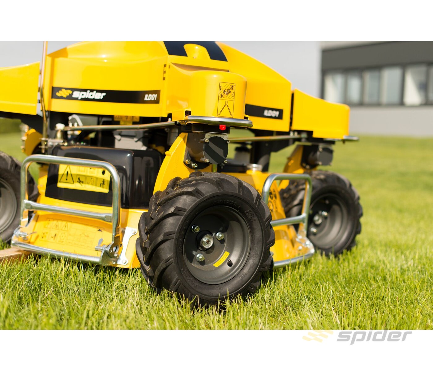 SPIDER ILD01 Remote Controlled Mower CLEARANCE