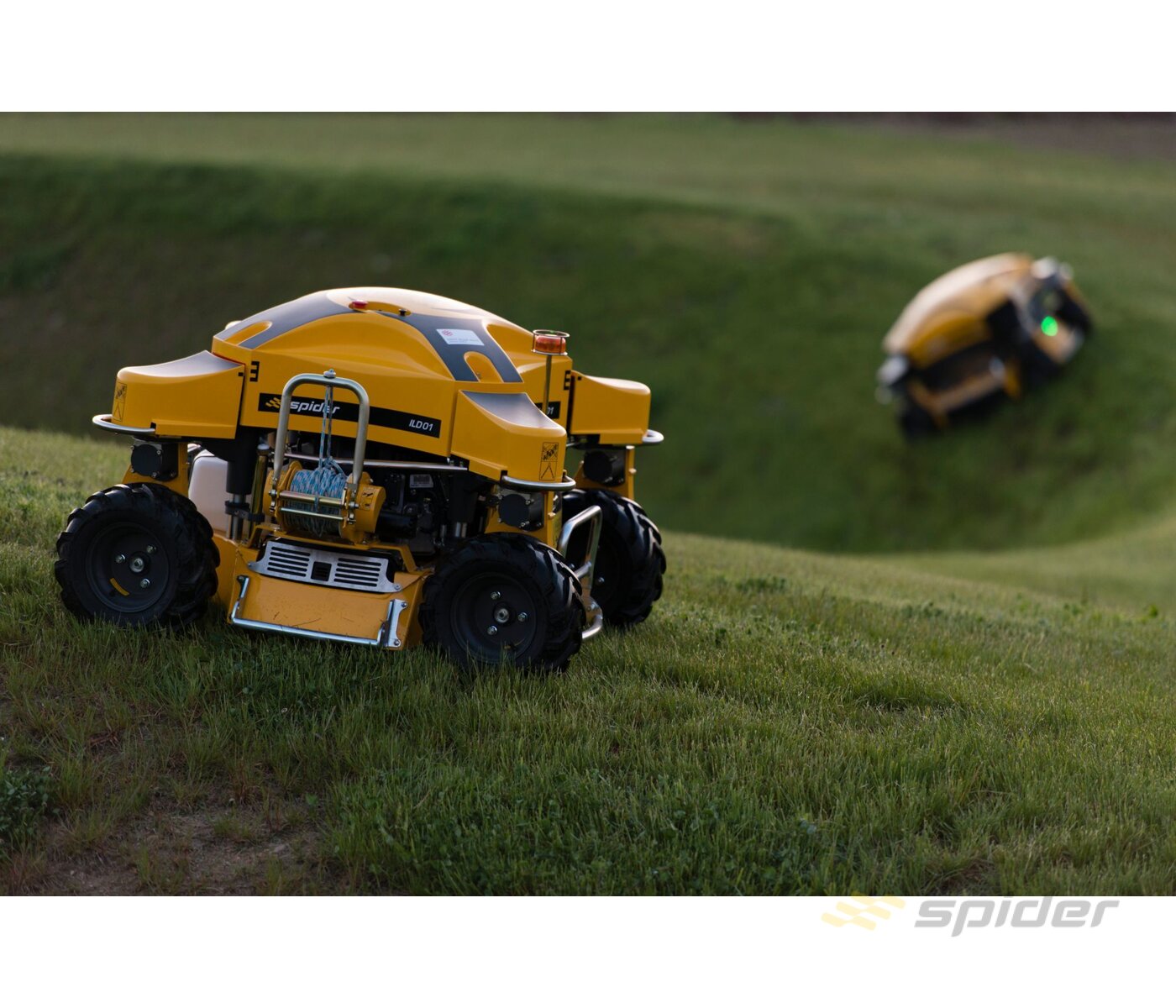SPIDER ILD01 Remote Controlled Mower CLEARANCE