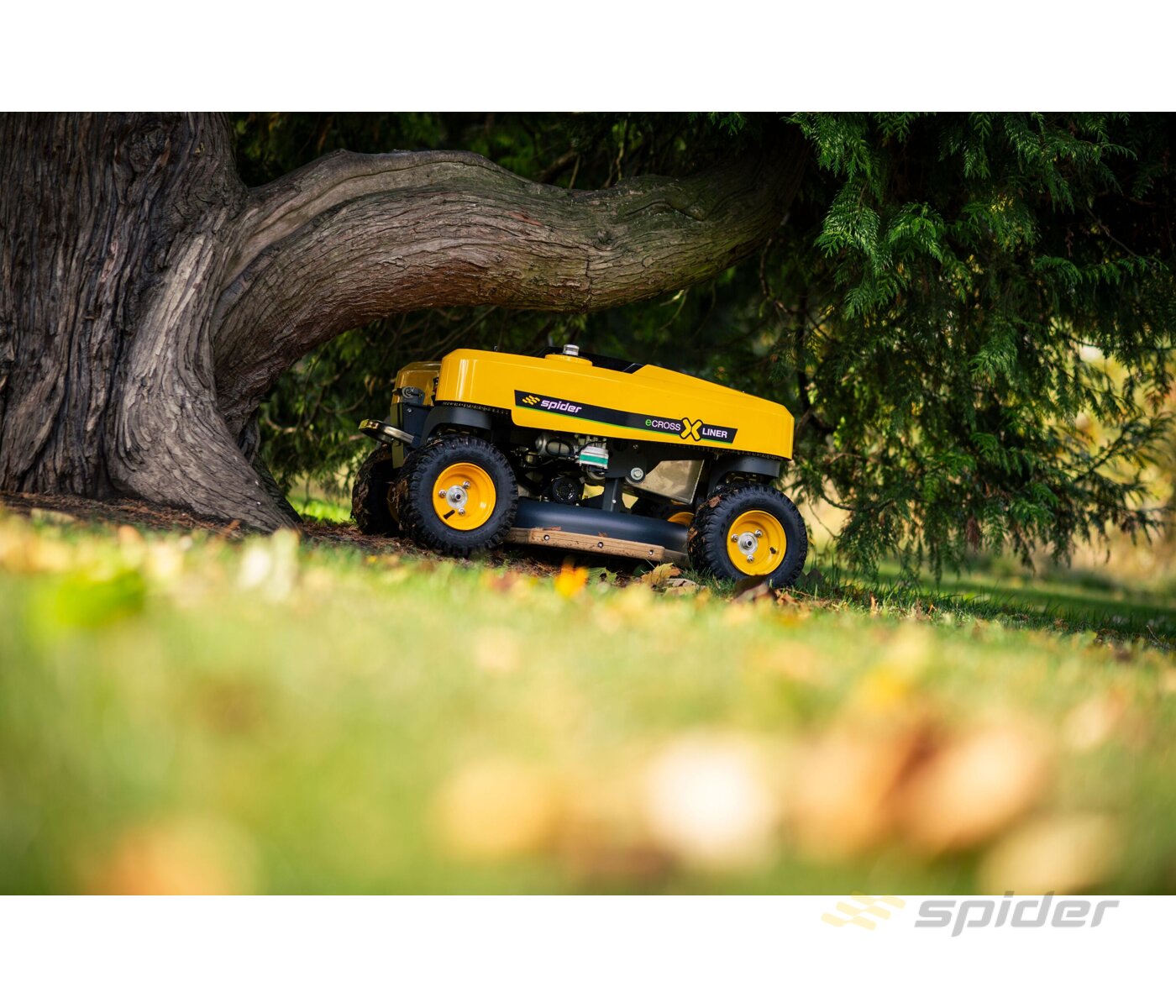 SPIDER E-Cross Liner Electric Remote Controlled Mower