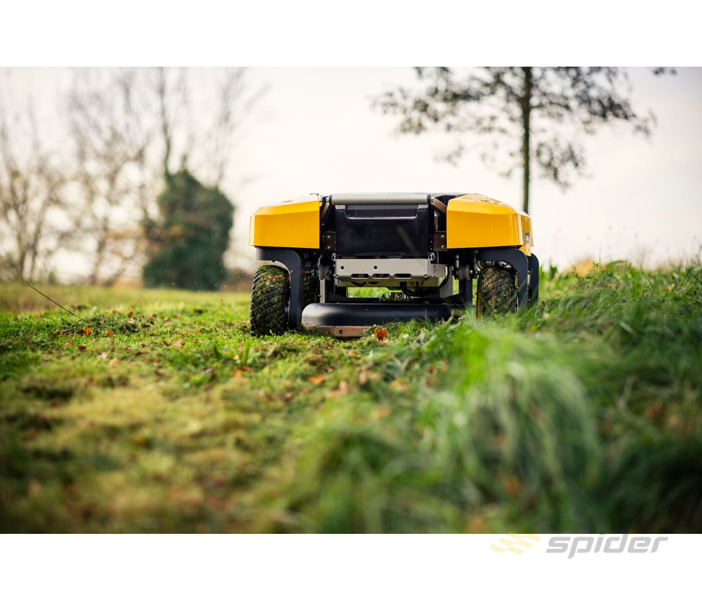 SPIDER E-Cross Liner Electric Remote Controlled Mower