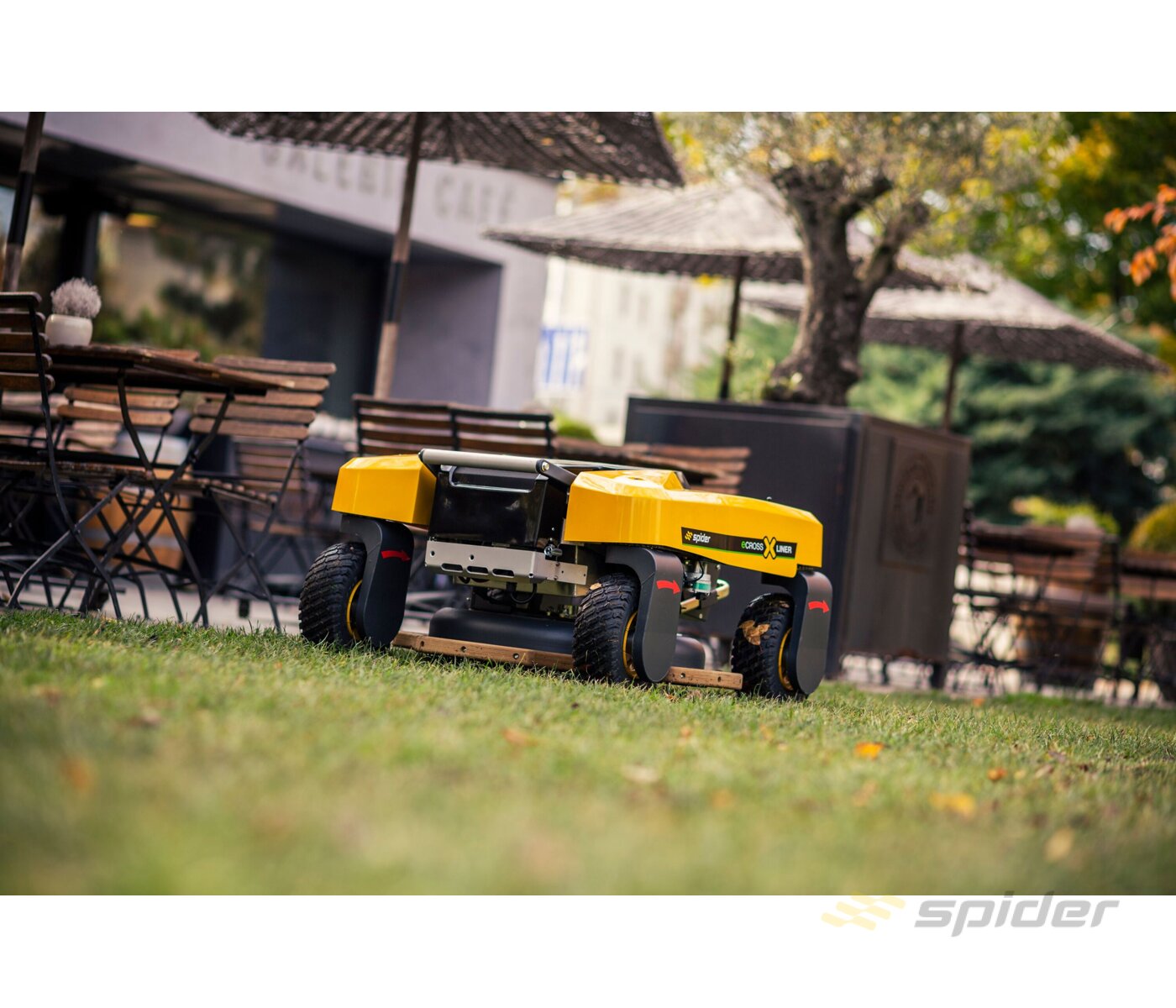 SPIDER E-Cross Liner Electric Remote Controlled Mower