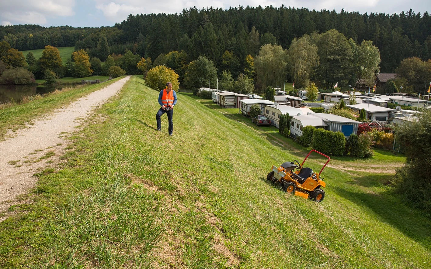 AS-MOTOR AS 940 Sherpa 4WD RC Remote Controlled Mower G06900401