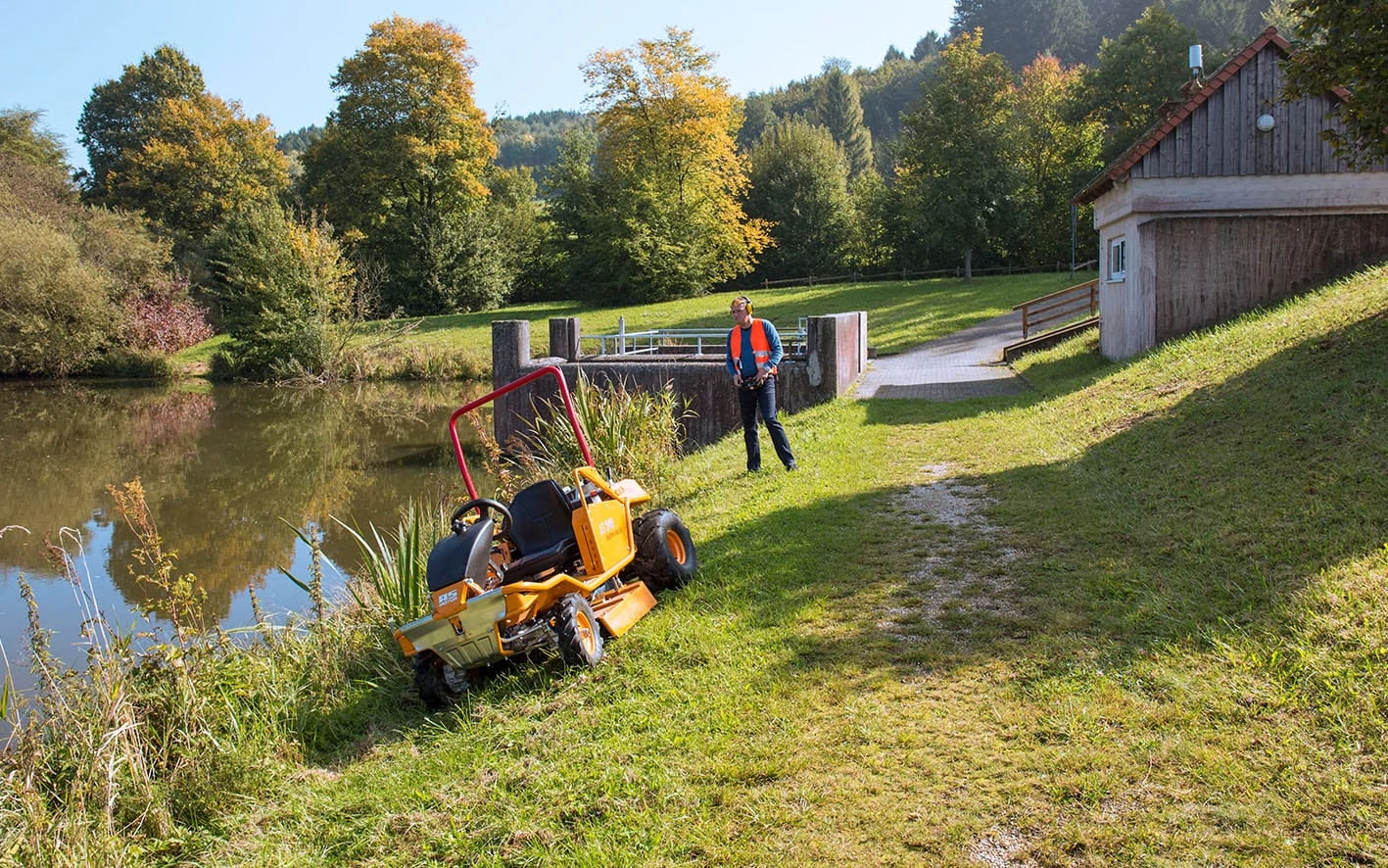 AS-MOTOR AS 940 Sherpa 4WD RC Remote Controlled Mower G06900401