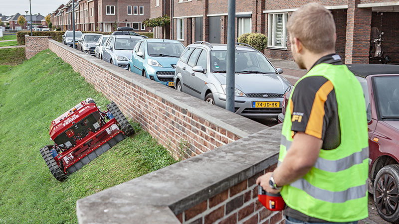 FERRIS FRC7 HYBRID Remote Controlled Mower