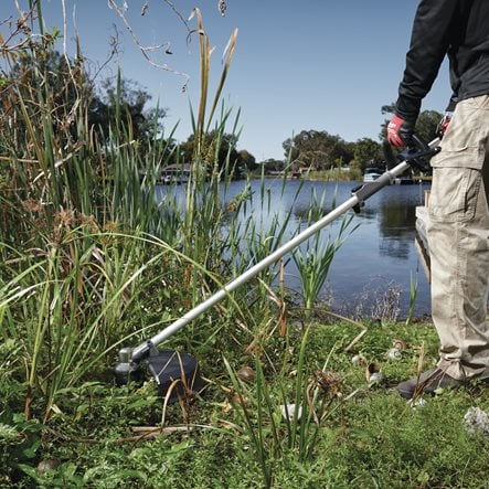 MILWAUKEE QUIK-LOK Brush Cutter Attachment