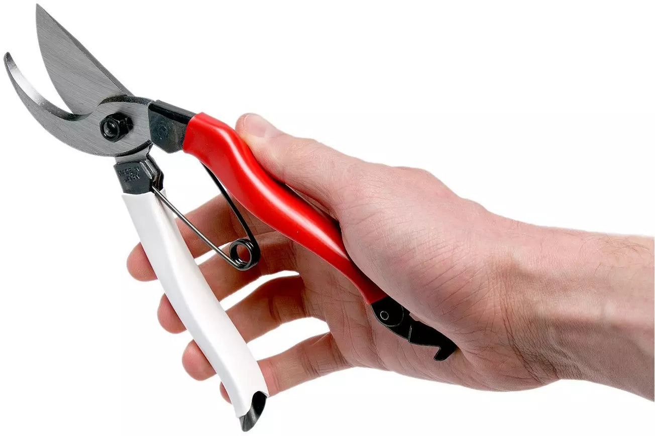OKATSUNE 103 Medium Secateurs