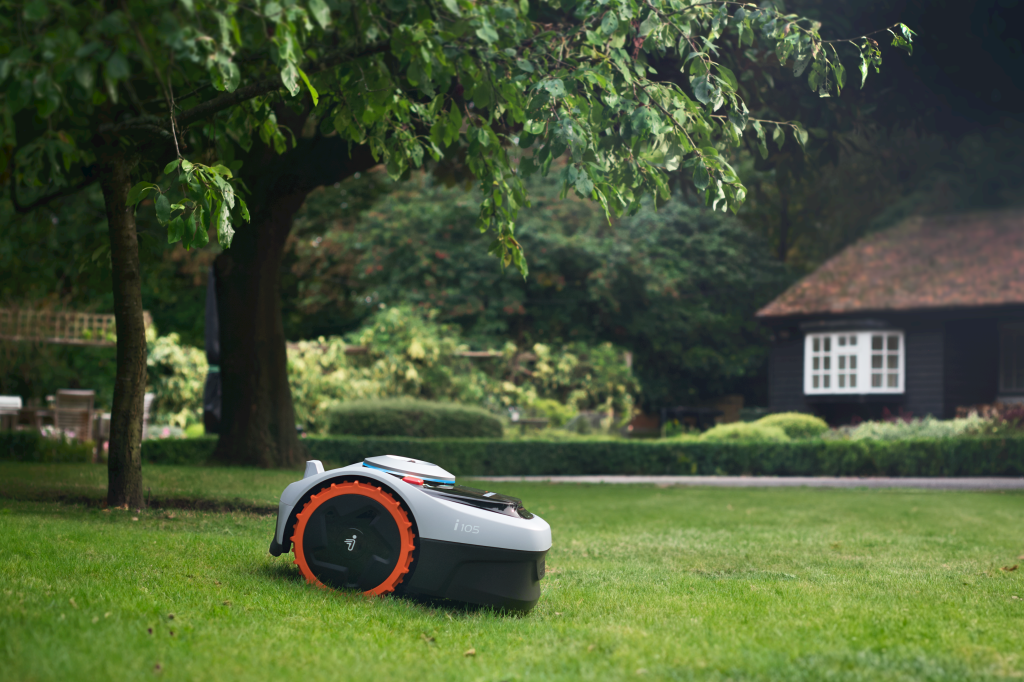 Segway Navimow Robotic Mower i105e Up to 500m² Li-ion Battery