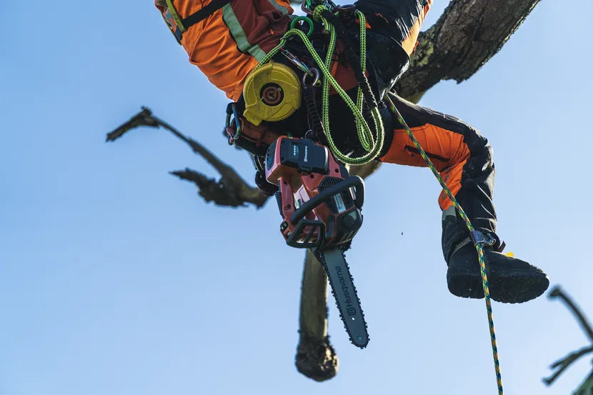 HUSQVARNA T540i XPG Chainsaw