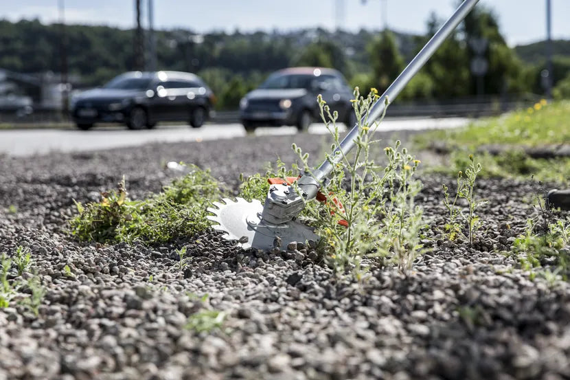 HUSQVARNA RA850 Weed Scissors Attachment