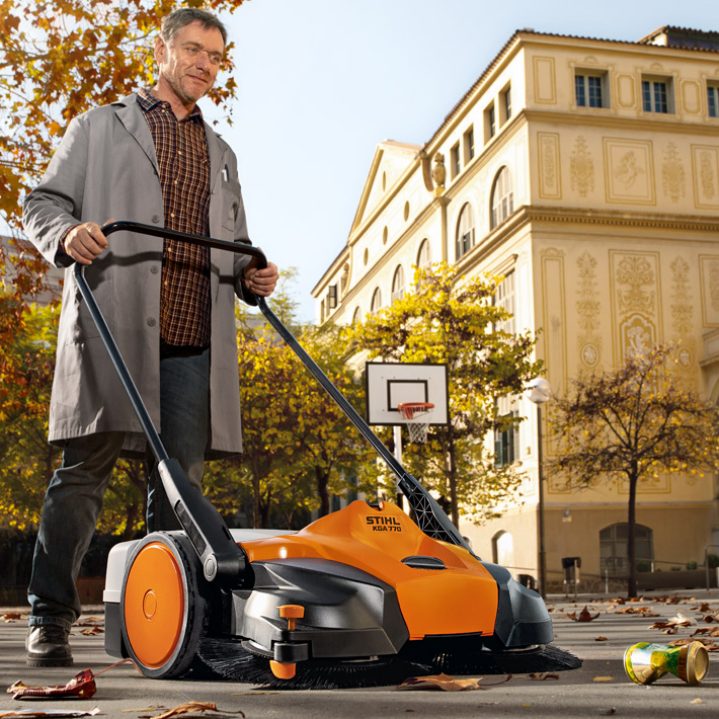 STIHL KGA 770 Sweeper