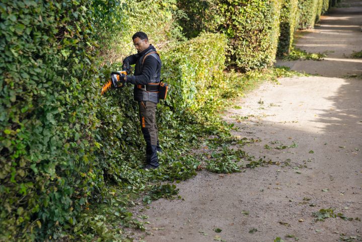 STIHL HSA 130 T Hedge Trimmer