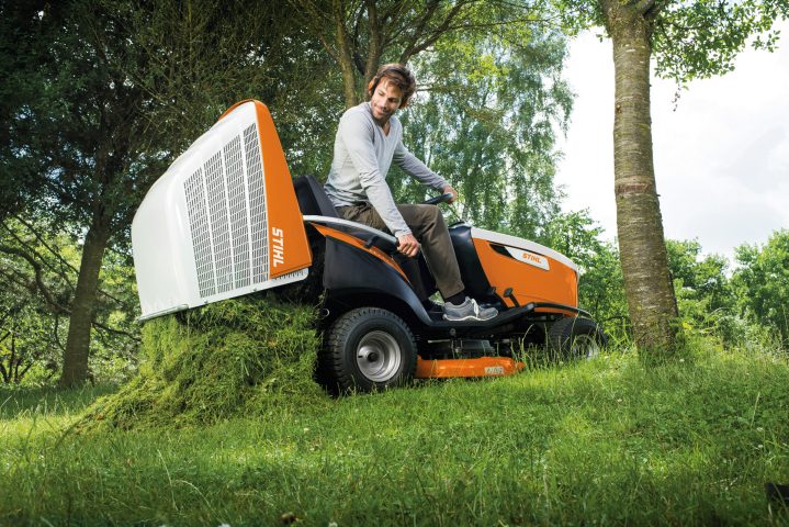 STIHL RT 6112 ZL Ride-On Mower