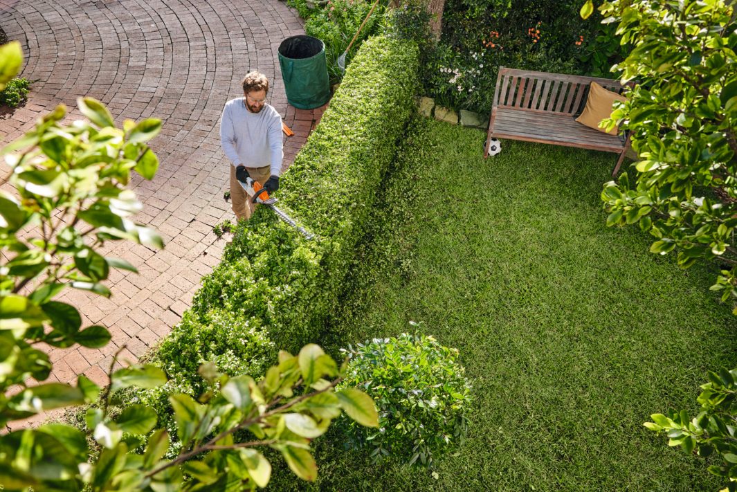 STIHL HSA 40 Hedge Trimmer