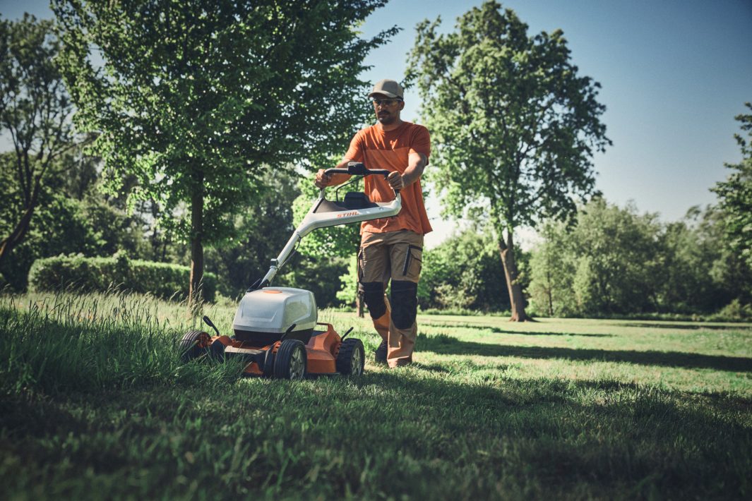 Stihl RMA 7 RV Mulching Lawn Mower