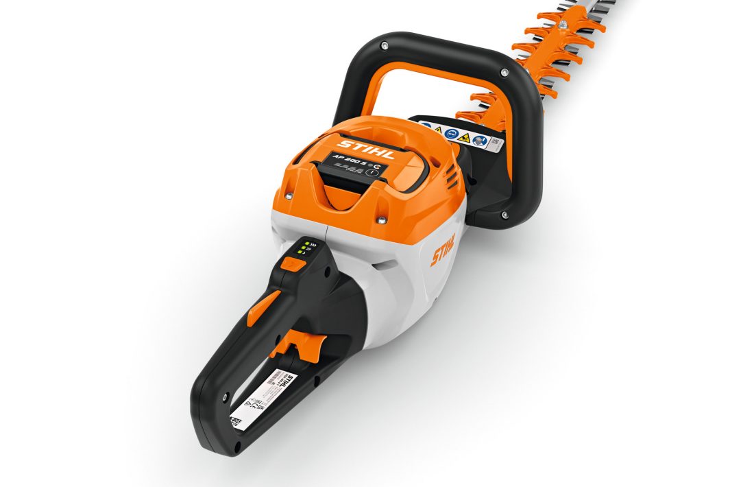 STIHL HSA 140 T Hedge Trimmer