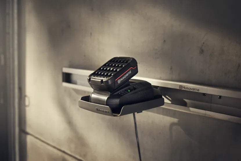 HUSQVARNA Aspire P4A 18-B72 Battery