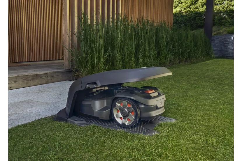 HUSQVARNA Aspire R4 House