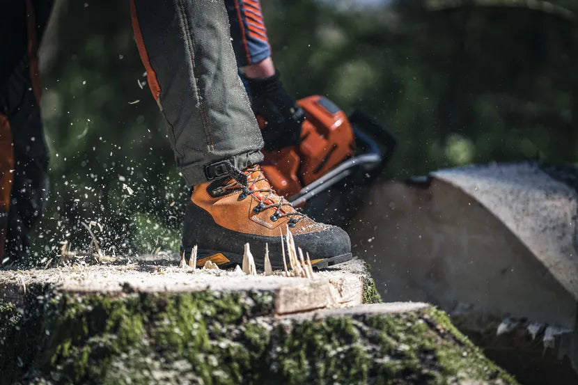 HUSQVARNA Technical 24 Chainsaw Boot