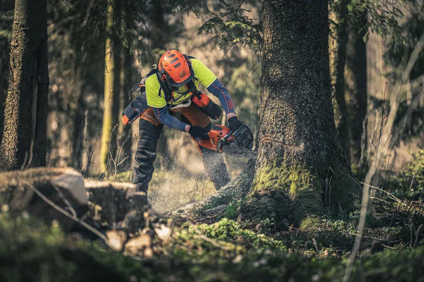 HUSQVARNA 560 XP Mark II Chainsaw