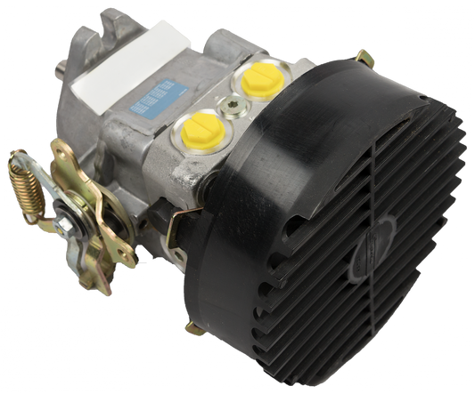 HUSQVARNA PUMP. 10CC W/FAN RIGHT - 539132143 / 539 13 21-43