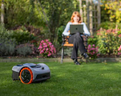 SEGWAY Navimow Robotic Mower i108E Up to 800m² Li-ion Battery