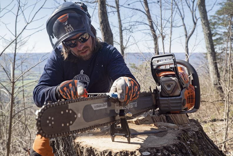 HUSQVARNA 592 XPG Chainsaw