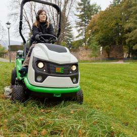 ETESIA Buffalo Petrol Ride-on Mowers HYDRO 100 MK124