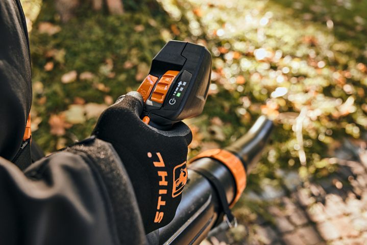 STIHL BGA 300 Blower