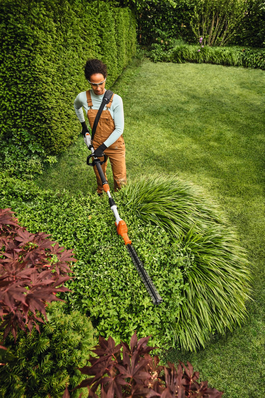 STIHL HLA 40 Long-reach Hedge Trimmer