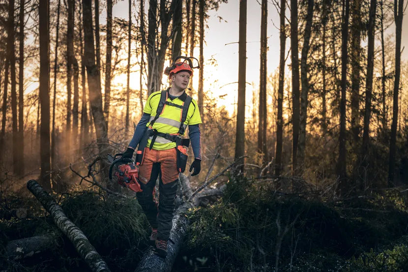 HUSQVARNA 560 XP Chainsaw